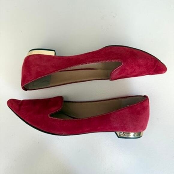 Tory Burch Pointed Toe Flats Raspberry Suede Gold Heel Logo Balletcore 6.5M - Picture 11 of 11